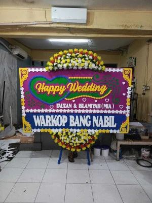 Papan Bunga di Pondok Cabe Udik